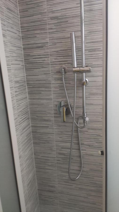 Vomero House With Free Parking 410 Cm Наполи Екстериор снимка