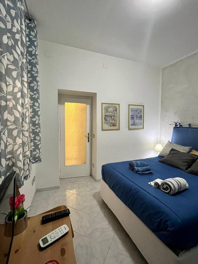 Vomero House With Free Parking 410 Cm Наполи Екстериор снимка