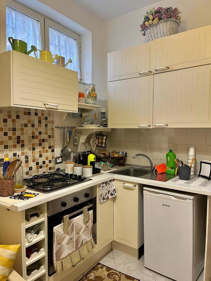 Vomero House With Free Parking 410 Cm Наполи Екстериор снимка