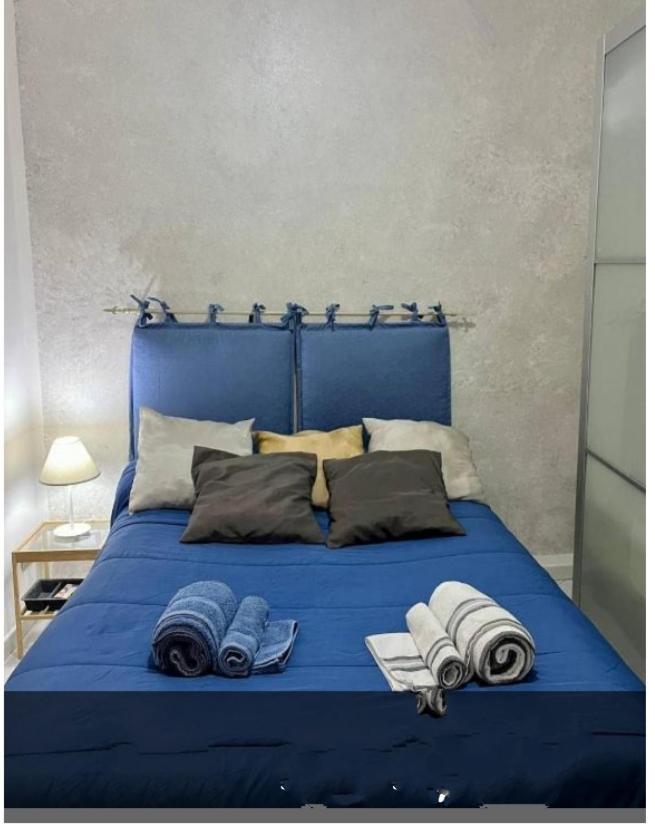 Vomero House With Free Parking 410 Cm Наполи Екстериор снимка
